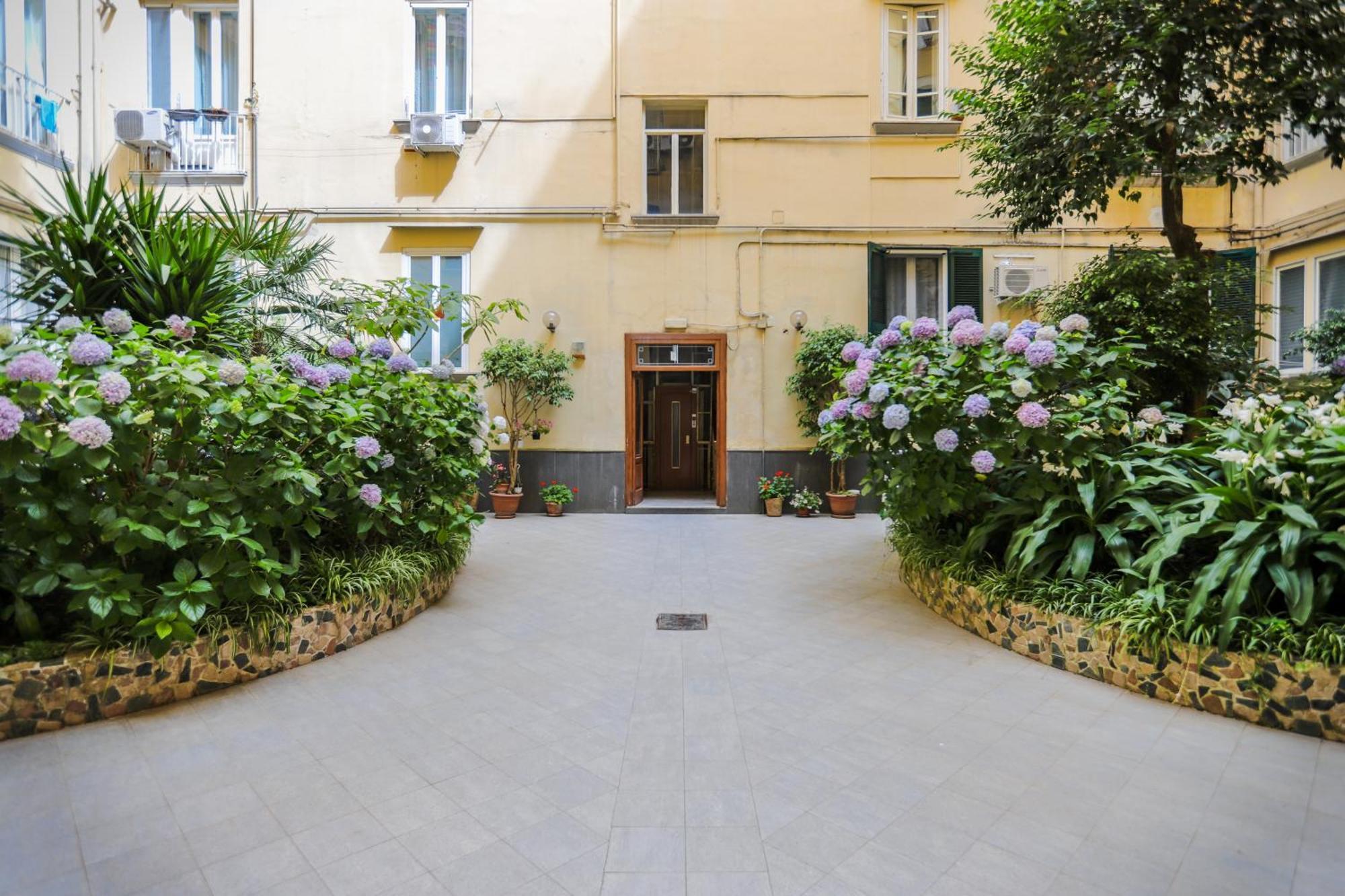Conte Relais Suite ナポリ エクステリア 写真